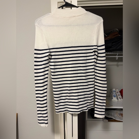 Sézane Sweater - Picture 3 of 6